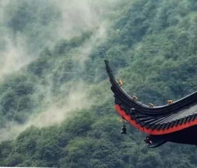 《峰雨楼》小说封面