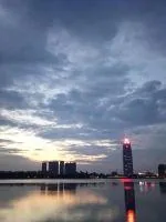 《哥俩那个浪奔腾》小说封面